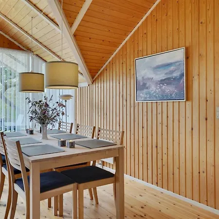 Holiday home Norna - 300m From The Sea By Interhome *