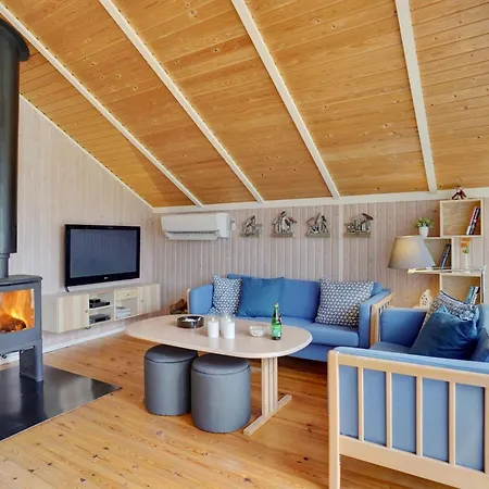 Norna - 300m From The Sea By Interhome Feriehus *